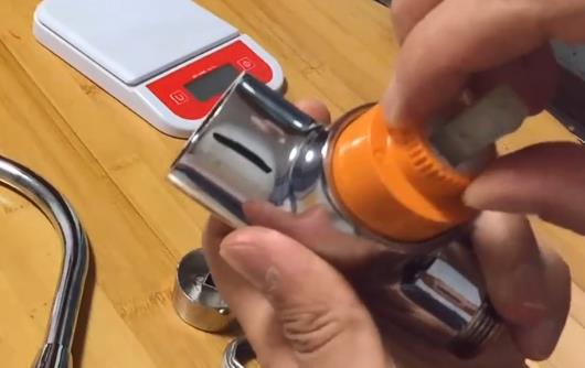 360旋轉水龍頭拆卸圖解，4個步驟輕松拆卸所有配件!