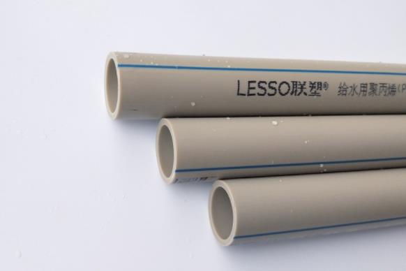 家裝水管用聯塑的灰色好嗎？業內大佬一招教你分辨！