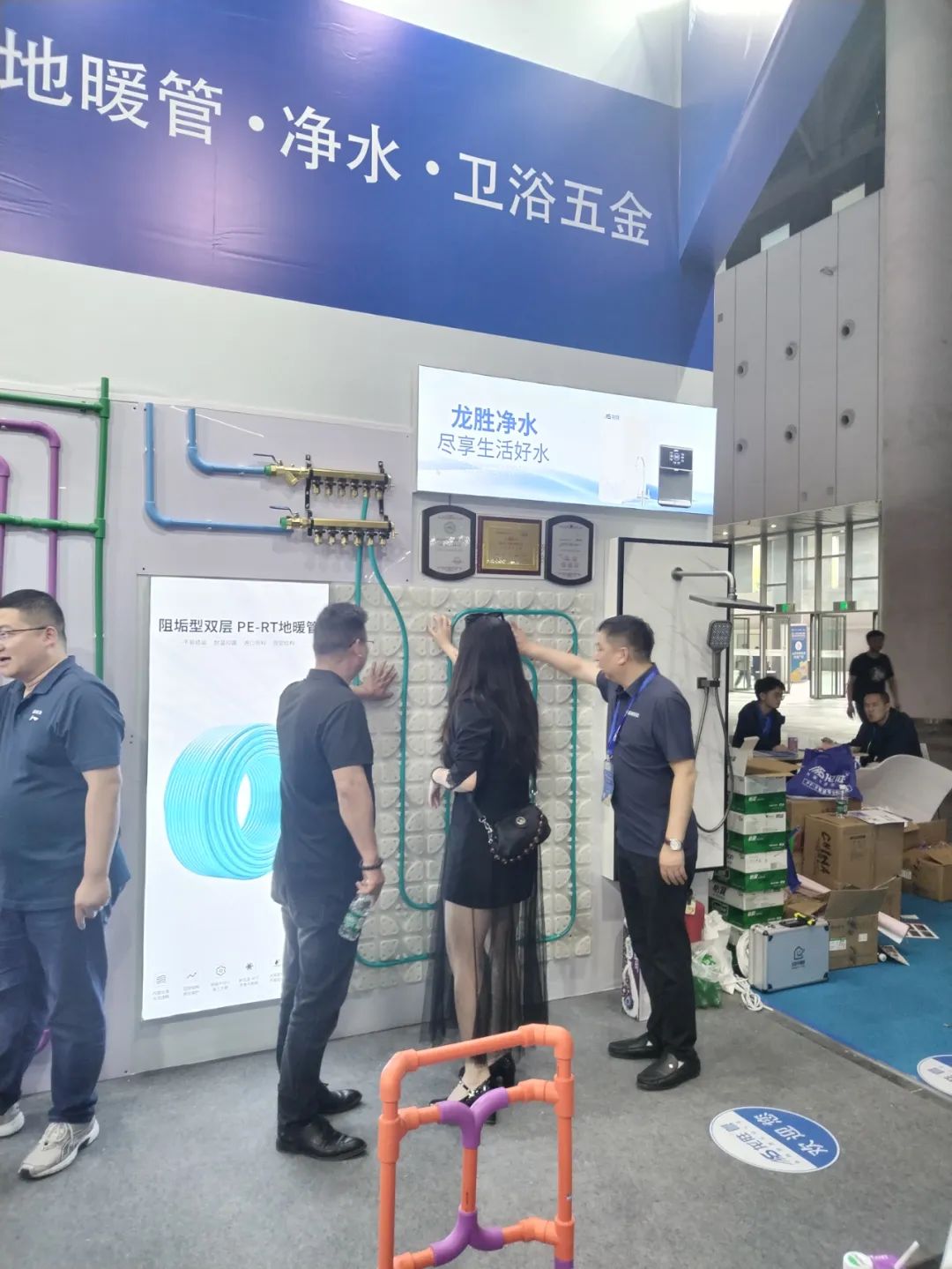 龍勝管2025成都建博會：用科技重塑健康，以藝術定義未來